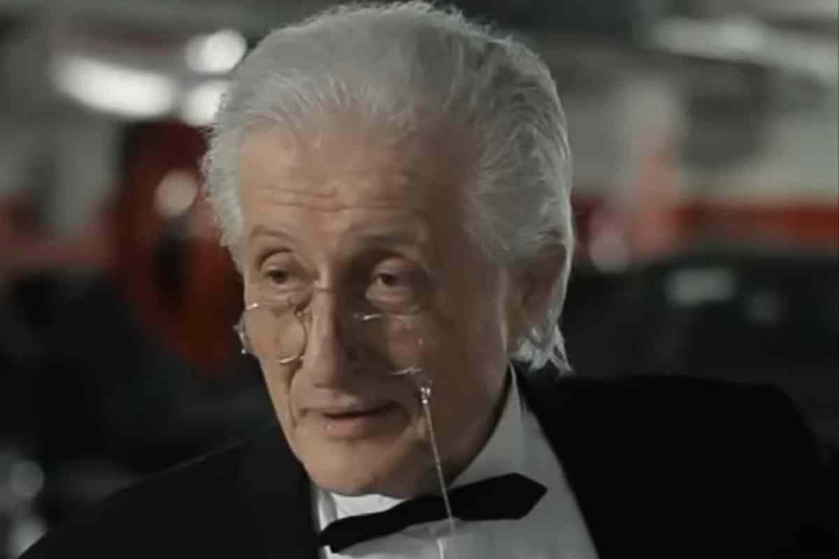 rupert sciamenna in uno dei suoi ruoli