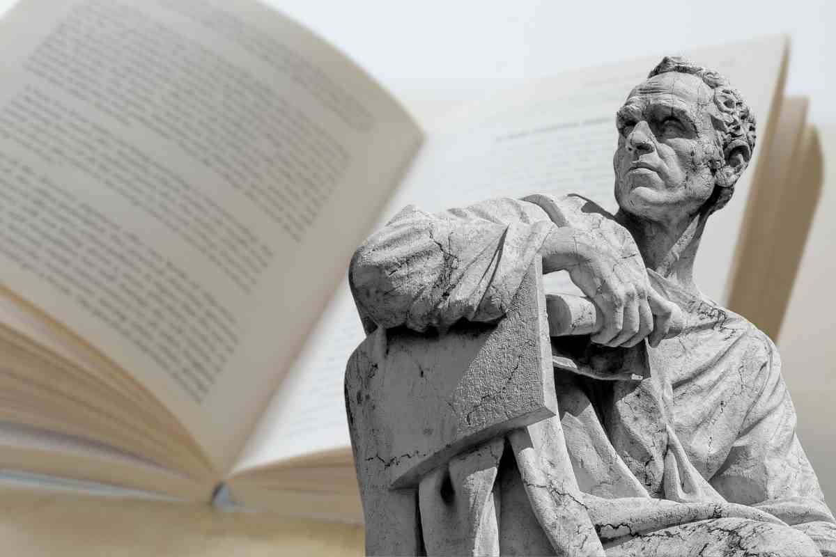 filosofo e libro aperto